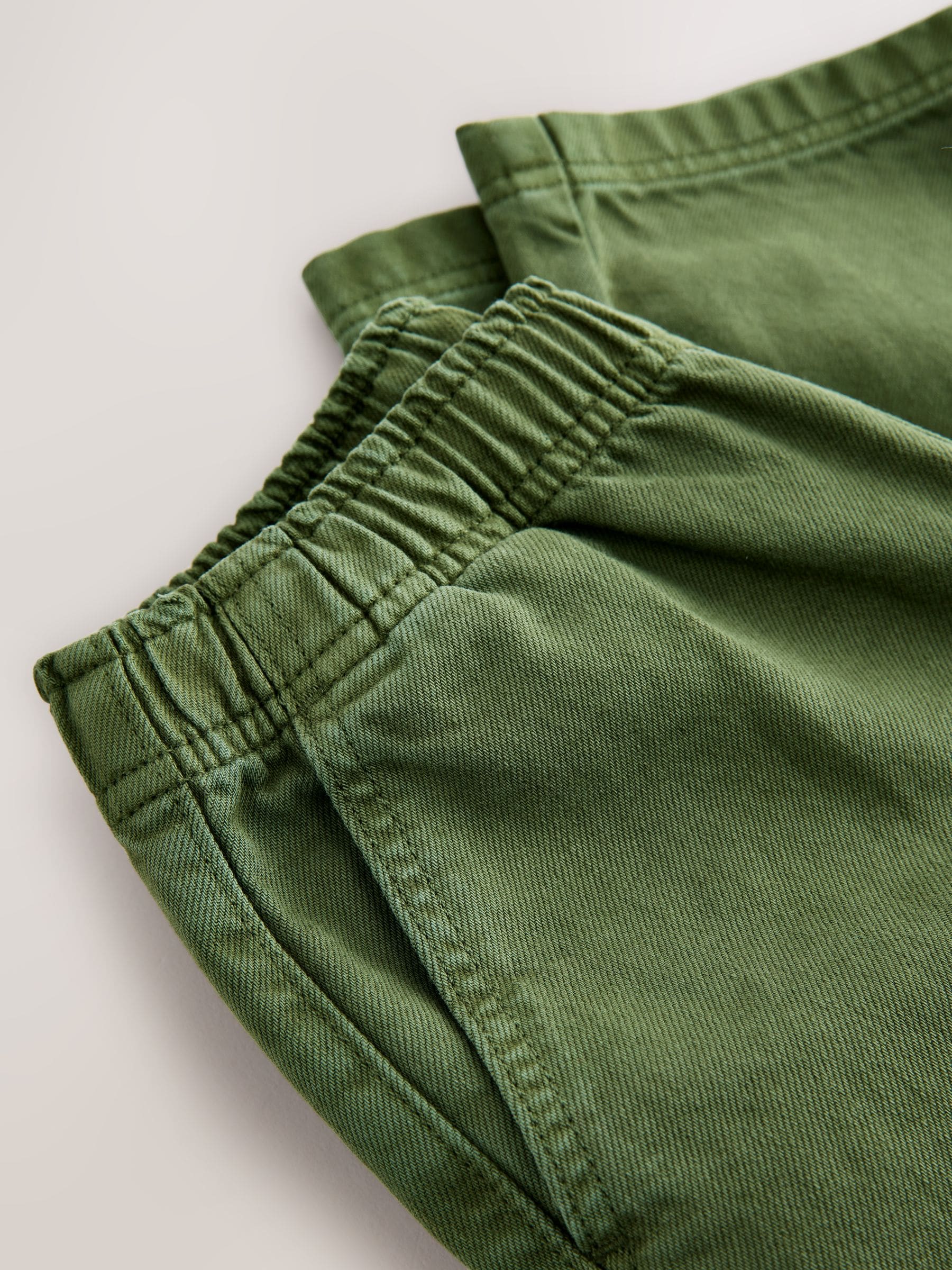 Kakigroen - Twill jeans met aantrekkoord (3-16jr)