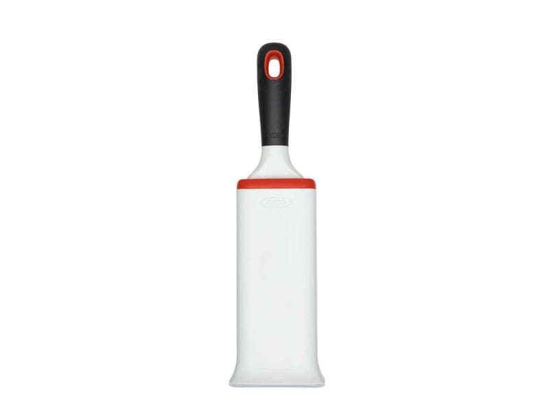 Oxo Good Grips Kleiderbürste FurLifter Rot/Schwarz/Weiss Selbstreinigende Kleiderbürste