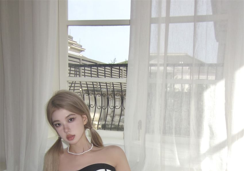 ZENME - Strapless A-lijn jurk met krijtstreep en strik