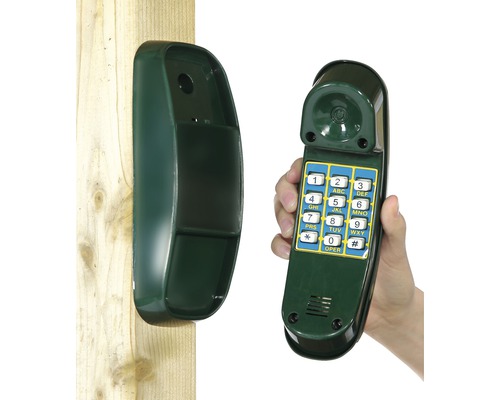 Pruimkleurige houten speeltoren met uitkijktoren, verrekijker, zandbak, krijtbord, speelgoedtelefoon en glijbaan