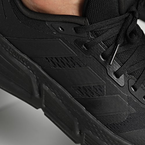 Baskets Questar 2 IF2230 Core Black Carbon