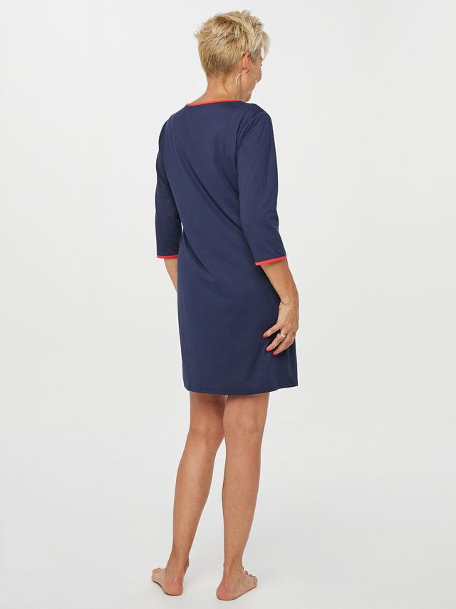 Bigshirt Nofretete
