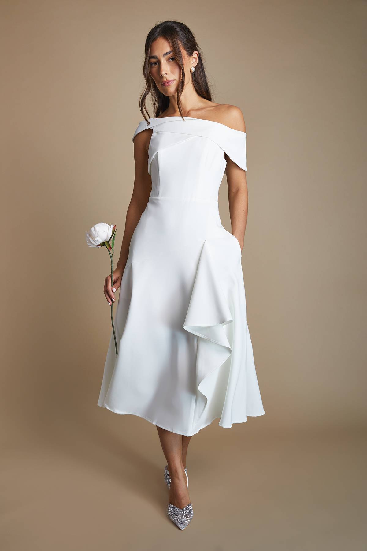 Coast Robe Midi En Crêpe À Volants Bardot