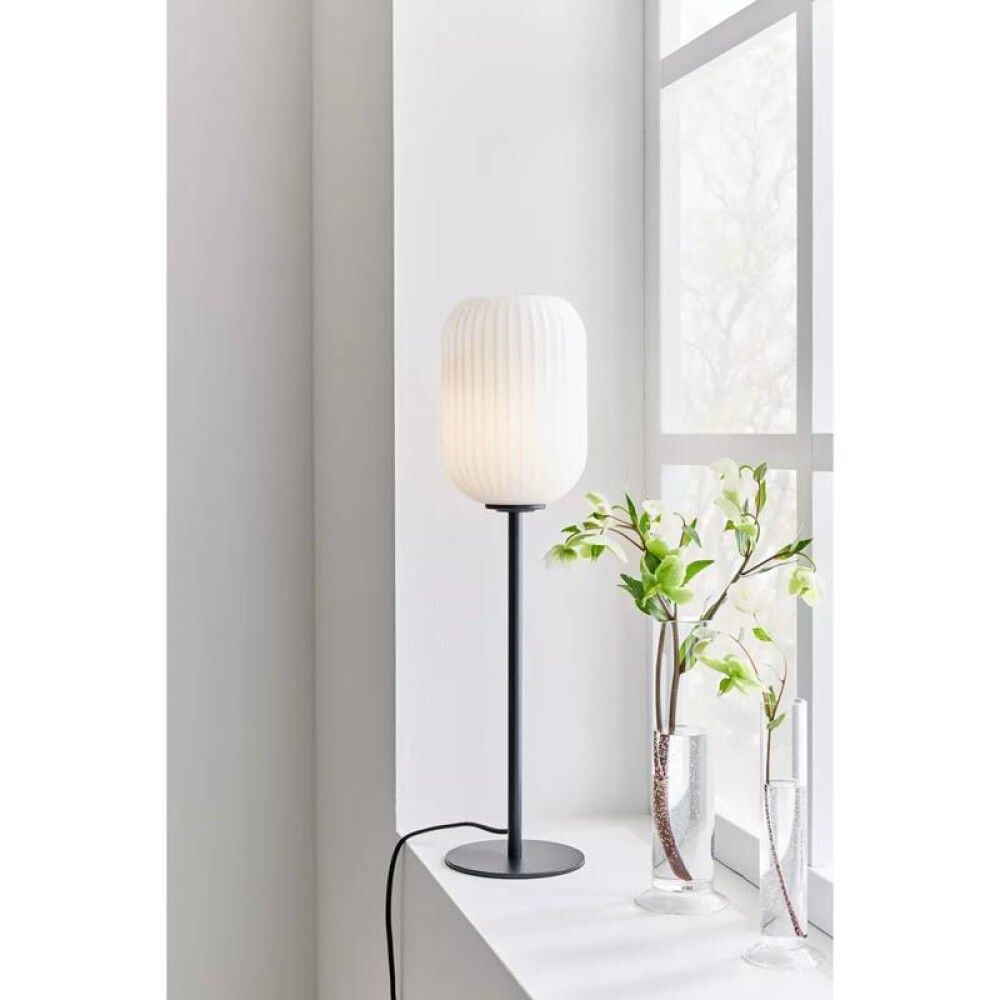 BORDLAMPE MARKSLÖJD CAVA SVART/HVIT
