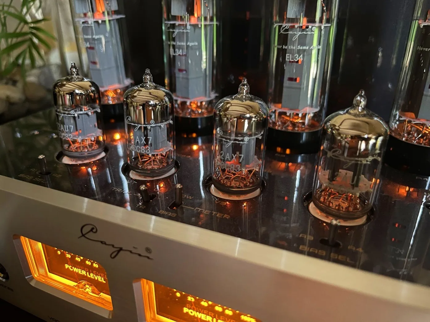 Cayin Jazz 80 EL34 Silver Amplis hi-fi stéréo
