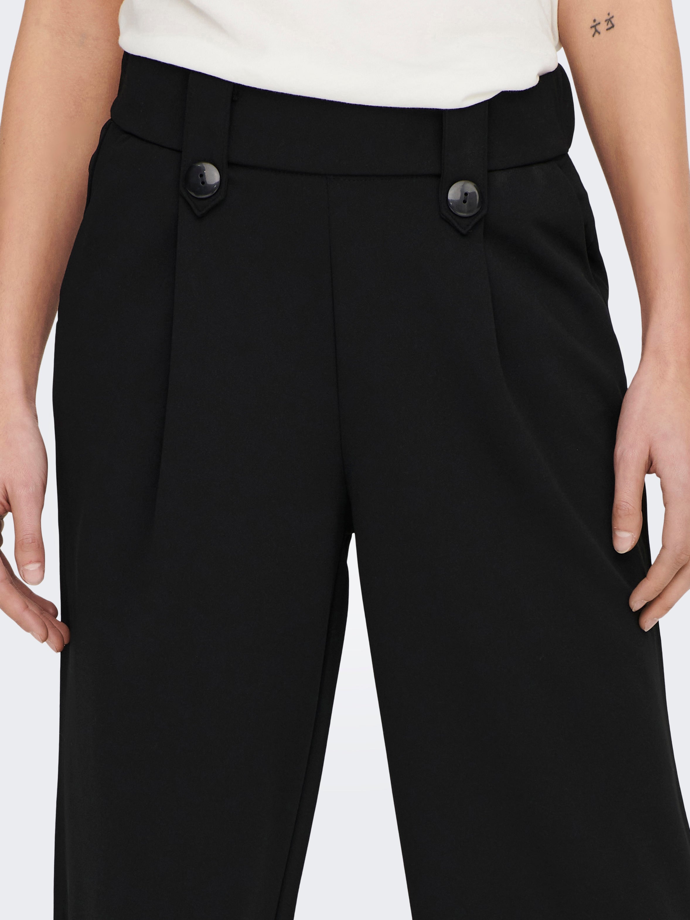ONLSANIA Normal geschnitten Hose mit weitem Beinschnitt Black