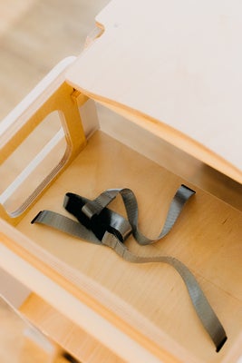Duck Woodworks 3-i-1 Sammenleggbar Læringstårn med Matstol, Hvit