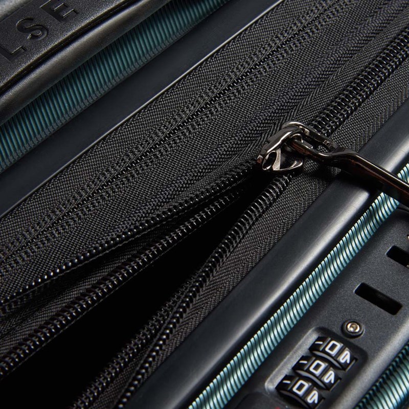 Delsey<br>Kuffert Shadow5.0 m/frontlomme 55 Cm