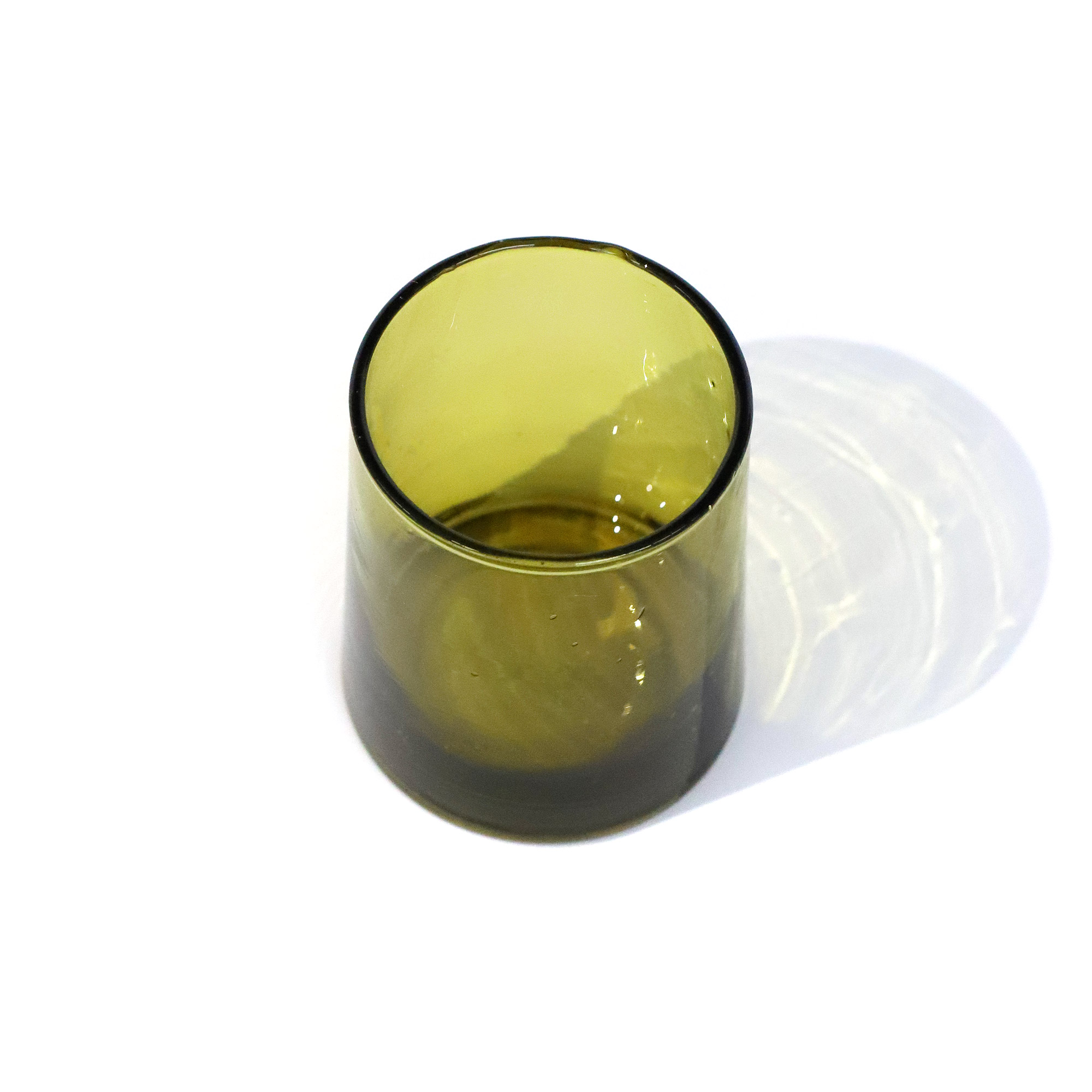 Glas grün, Ø 6,5 - 7 cm, H 9 cm zu 4,30
