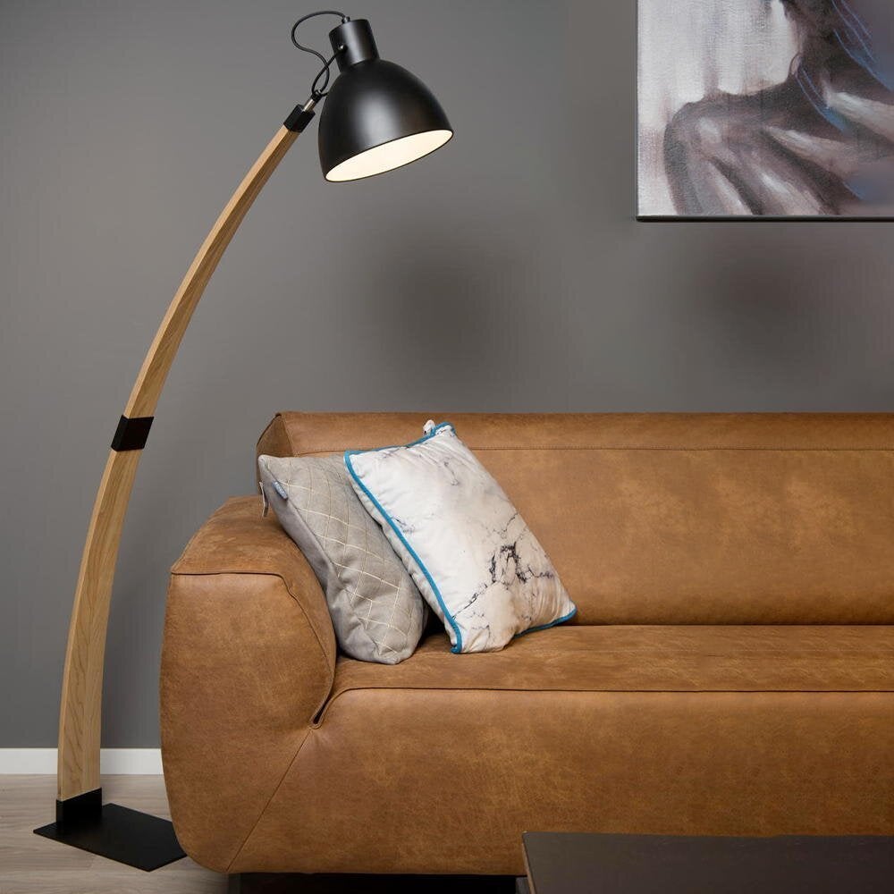 Curf vloerlamp van hout en metaal in naturel en zwart, E27