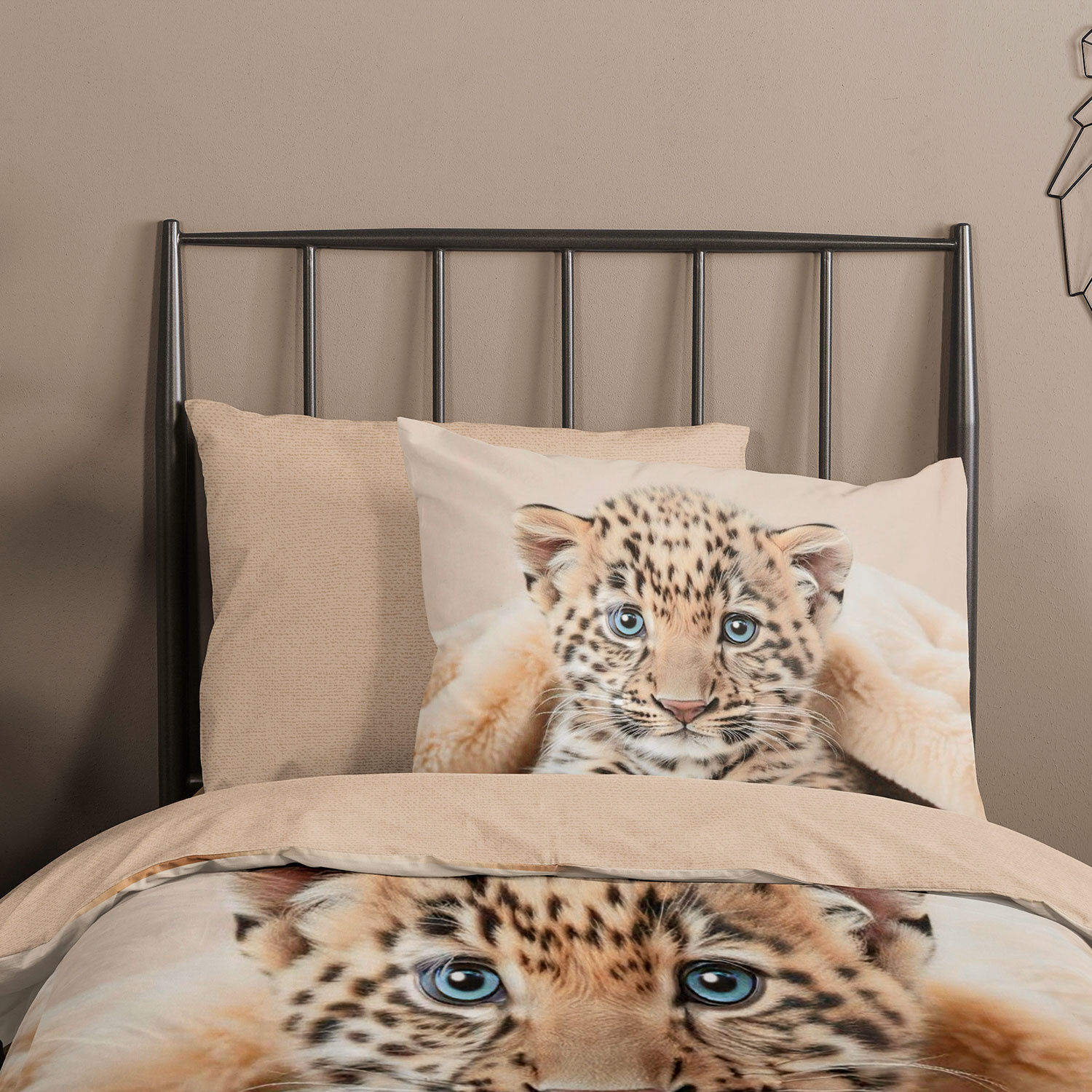 Bettwäsche mit Leopardbaby