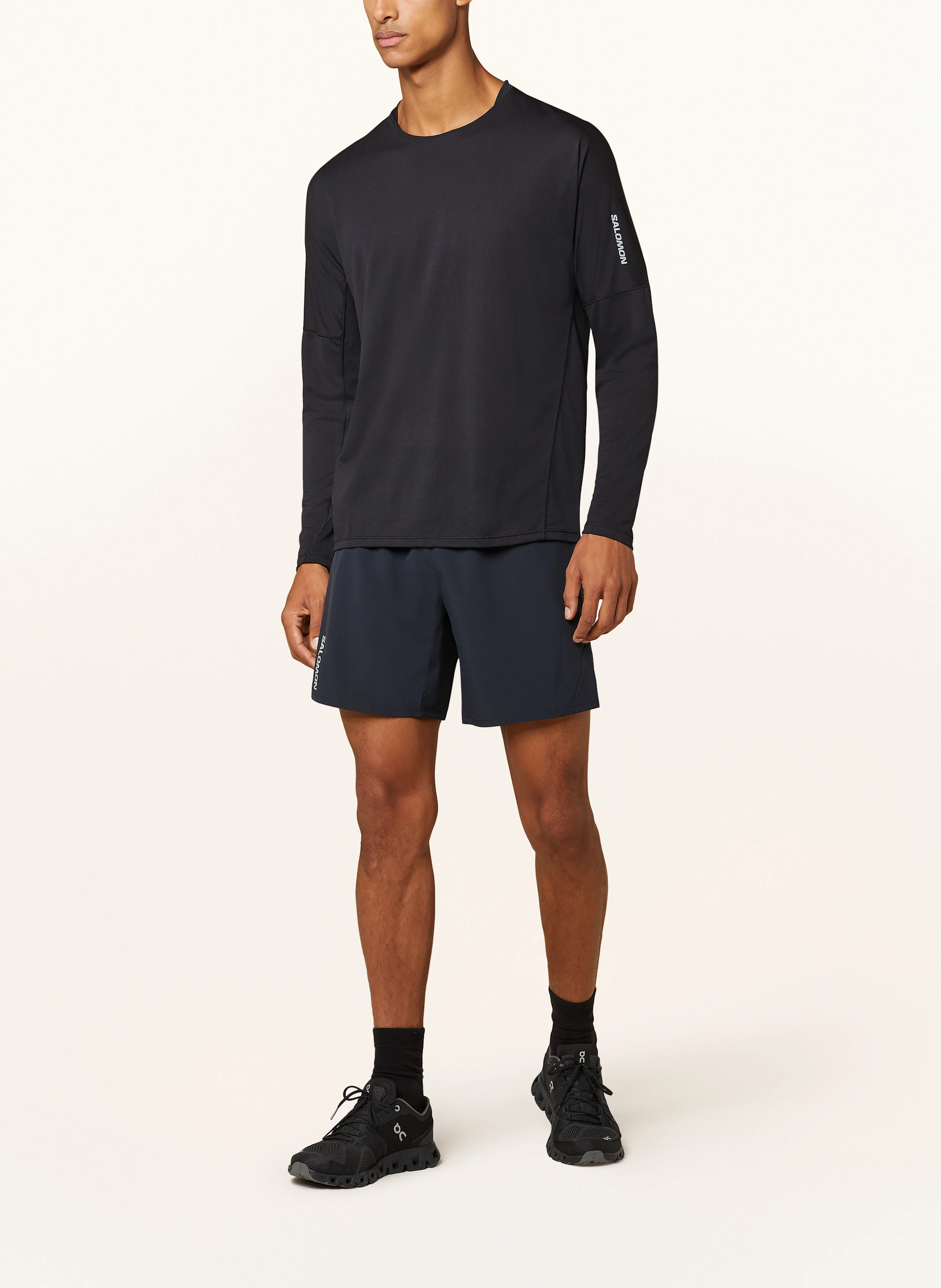 SALOMON Laufshorts CROSS 7''