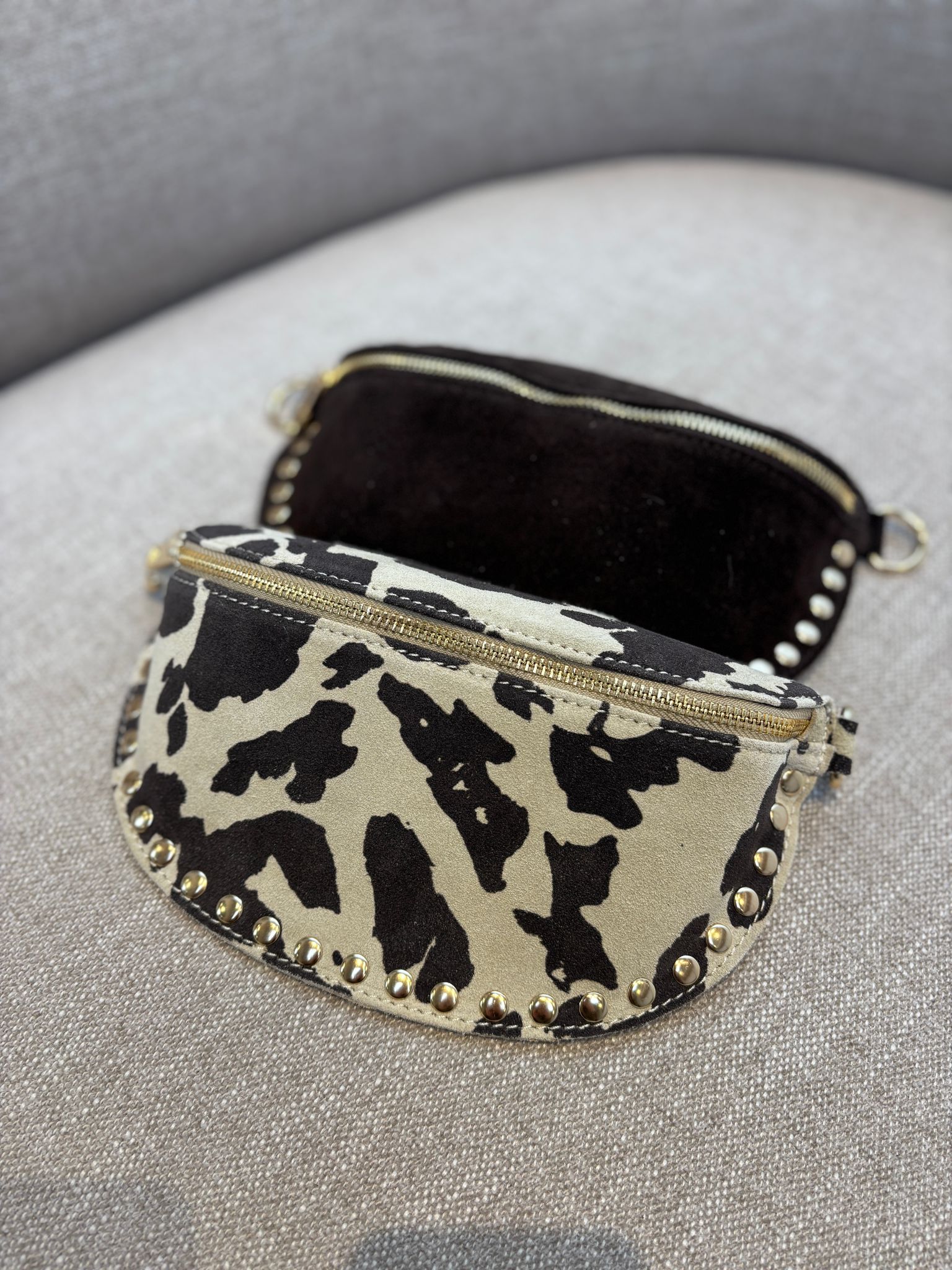 Debby Bumbag - Suede Cow