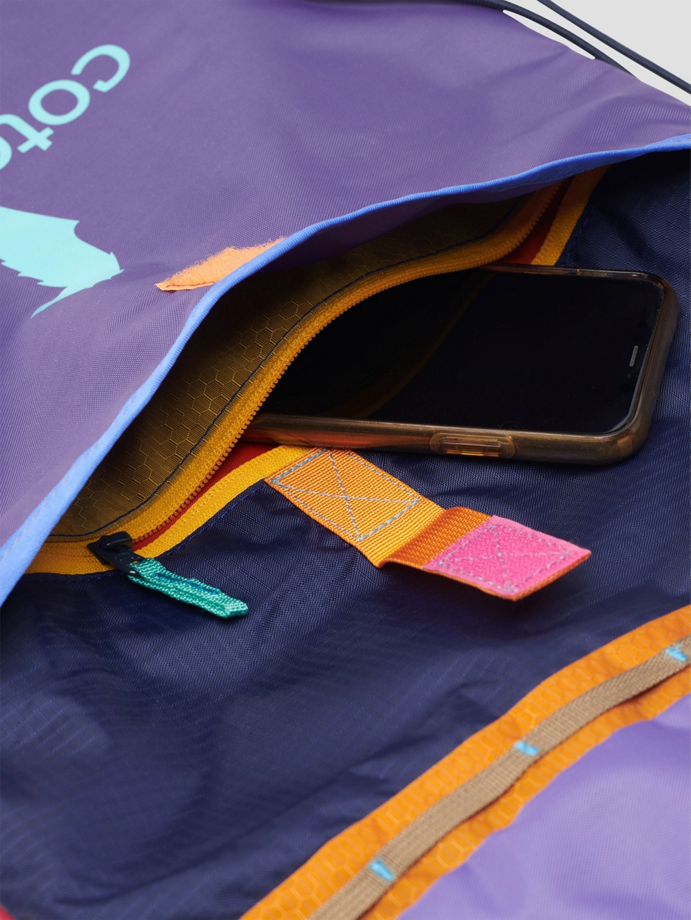 Cotopaxi Tago Drawstring Bag del dia