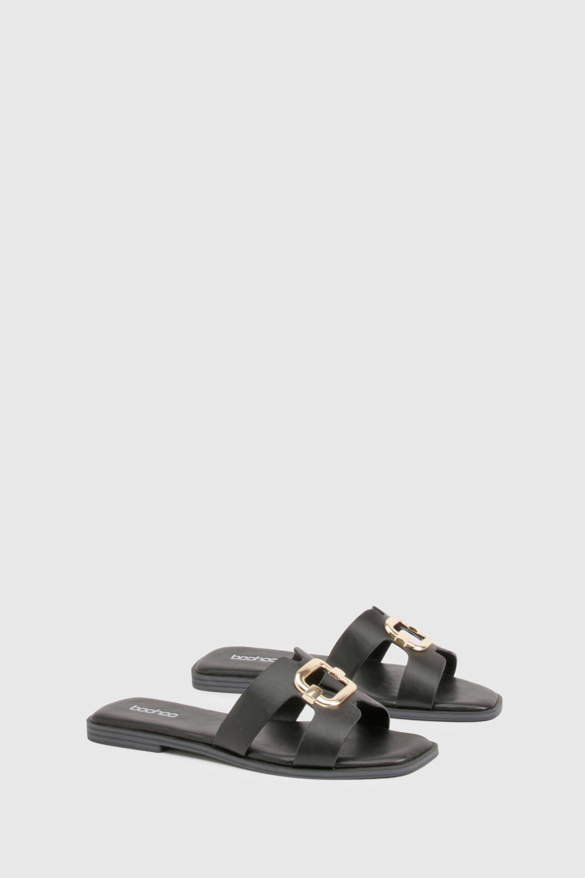 boohoo Sandales découpées à garniture métallique