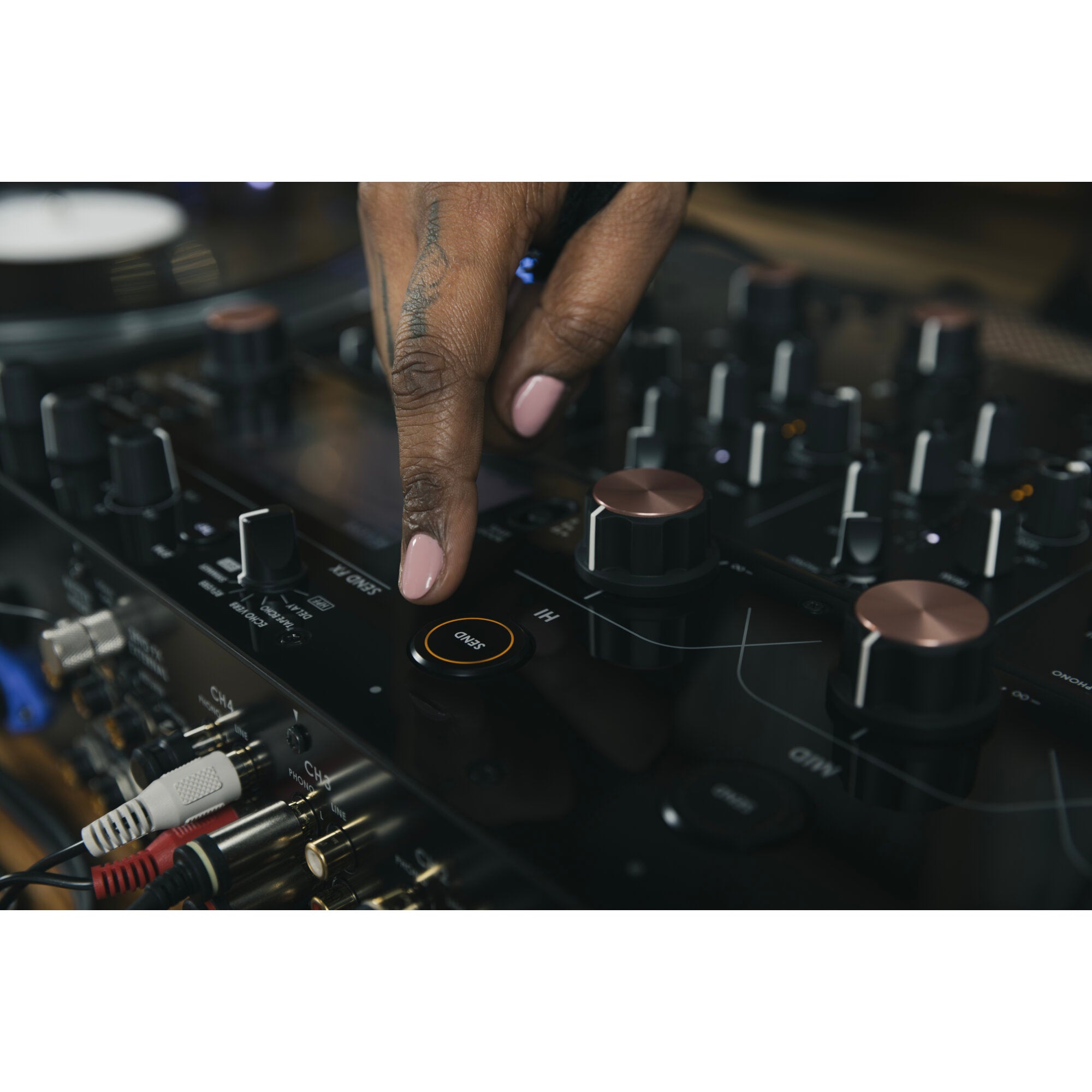 AlphaTheta Euphonia 4-kanaals rotarymixer