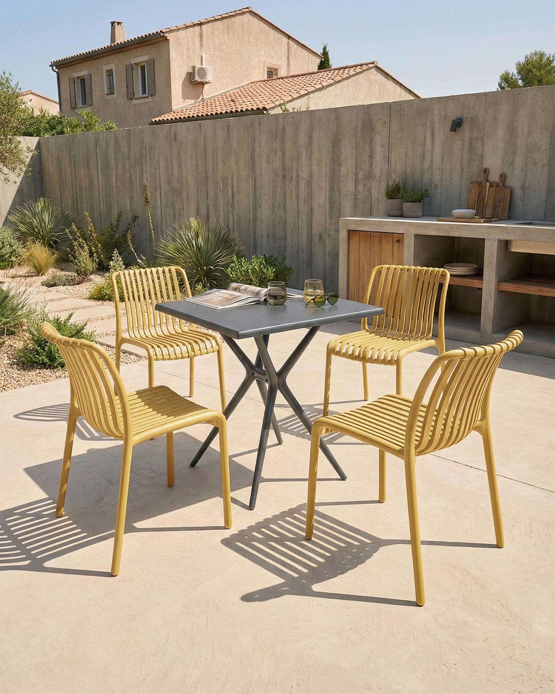 Set van 4 tuinstoelen ARICCIA Mosterdgeel