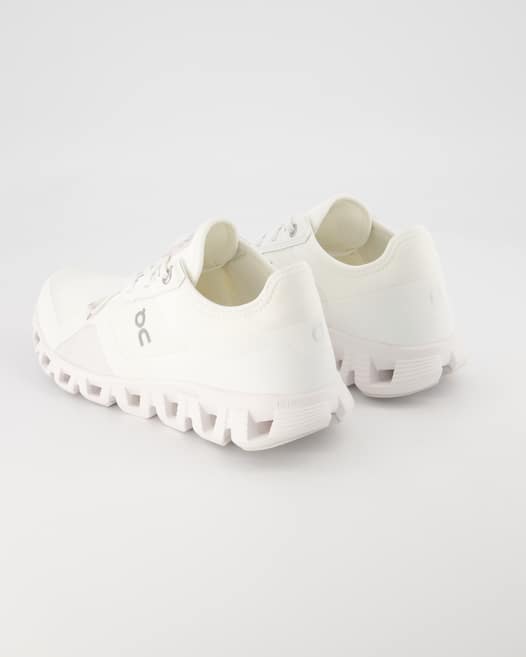 ON Running Cloud X 3 AD Sportschuhe in Weiß
