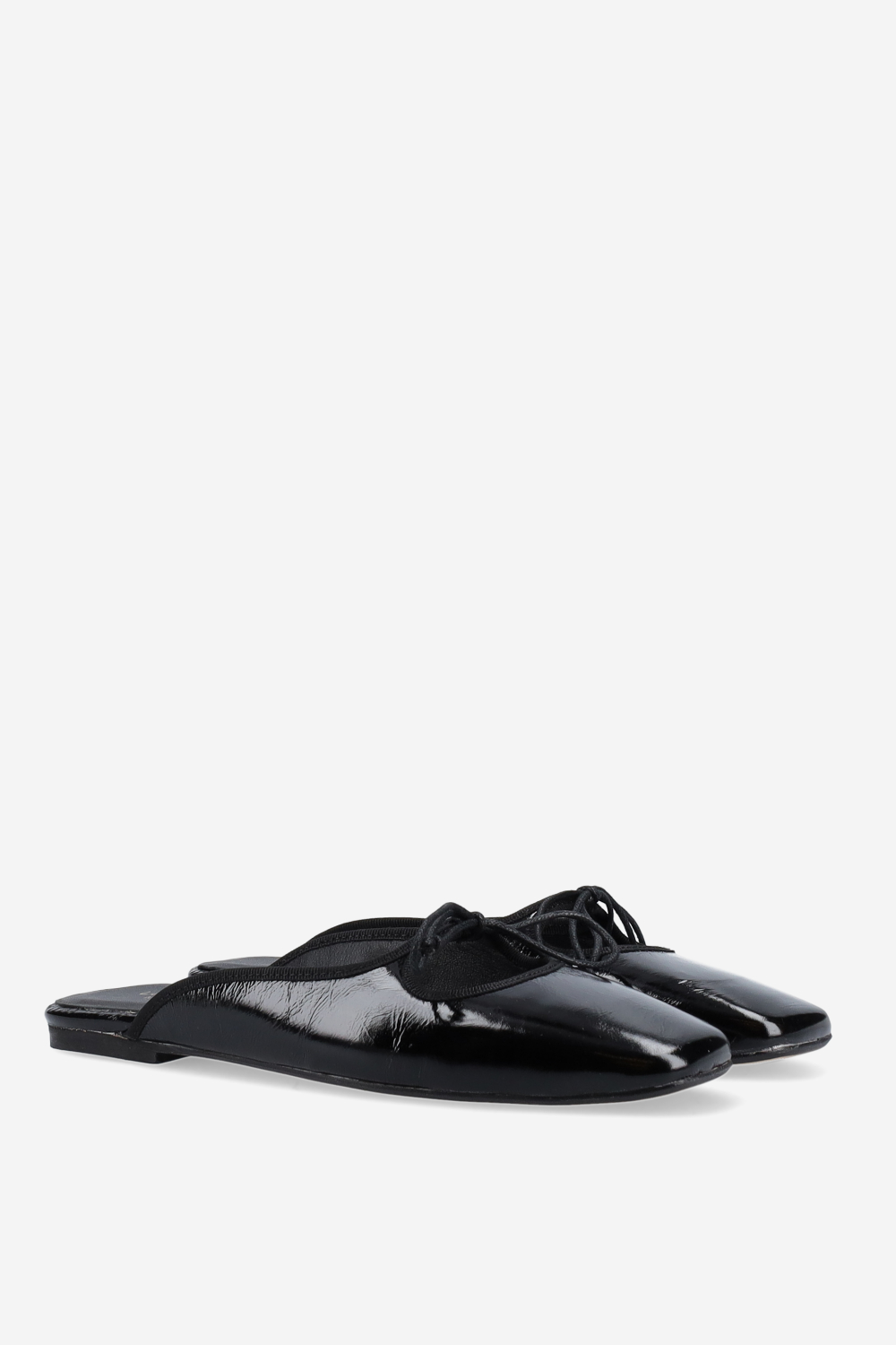 Patent leather mules
