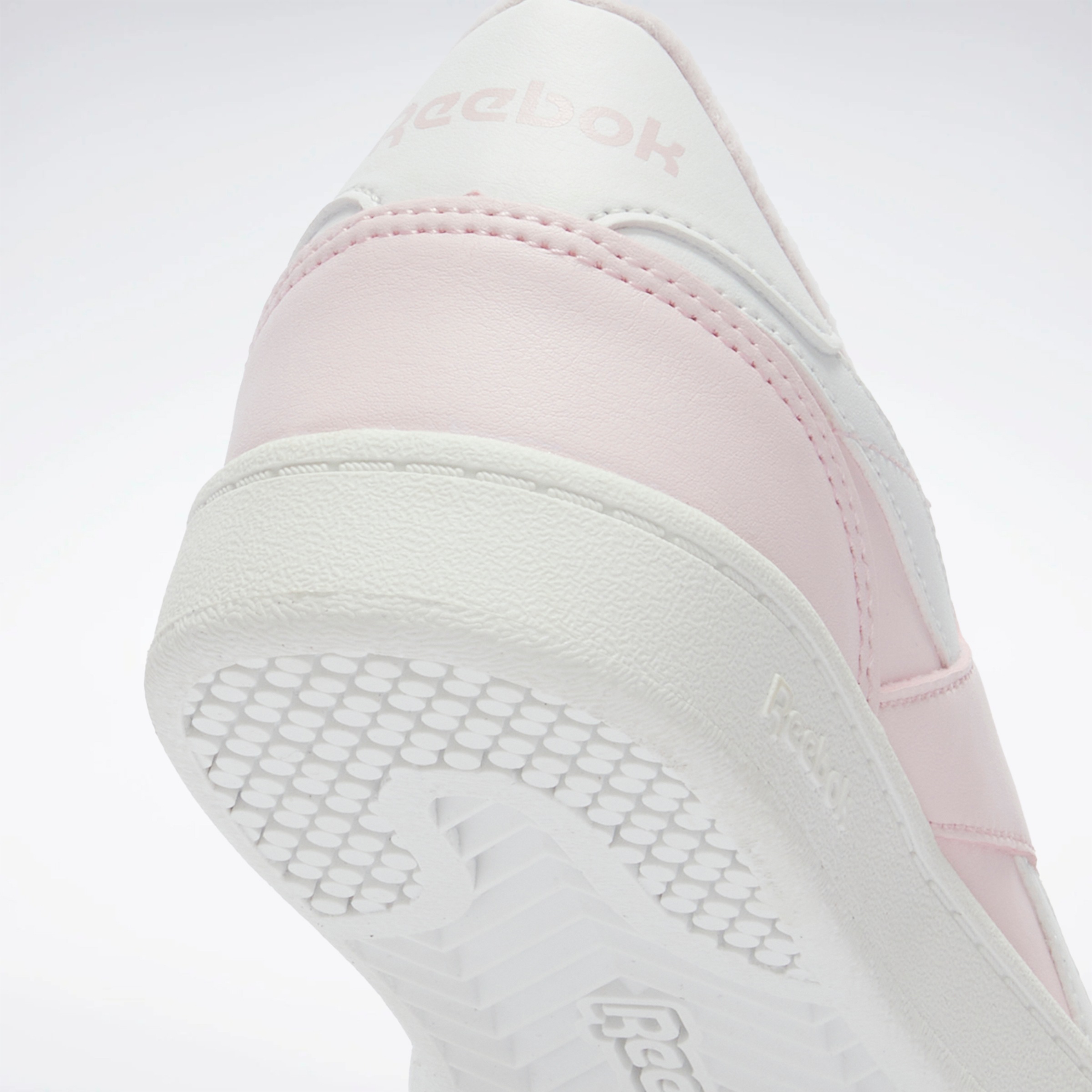 Reebok Classic Sneaker »REEBOK SMASH EDGE«