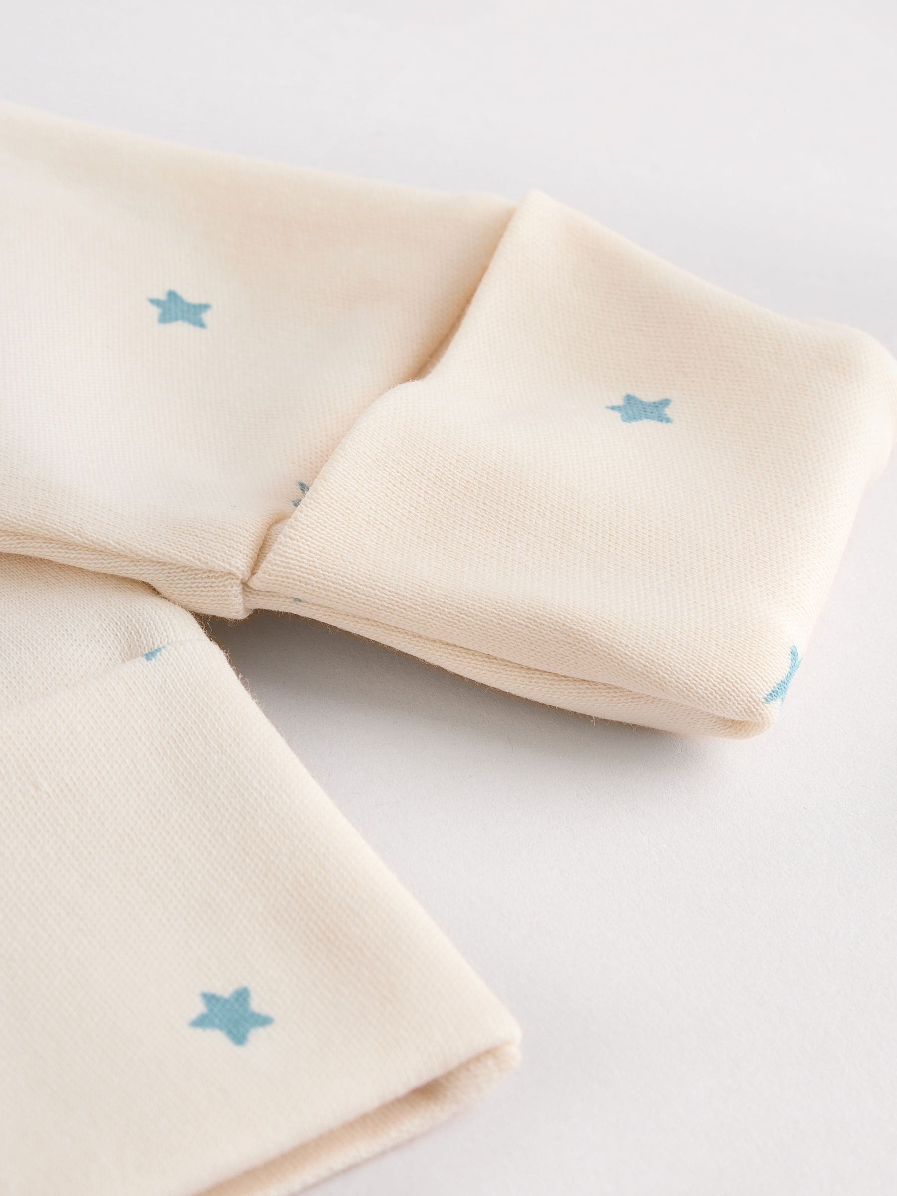 Blauw - Baby Pyjama, Bodysuit, muts en slabbetje 4 -delige set (0-12maanden)
