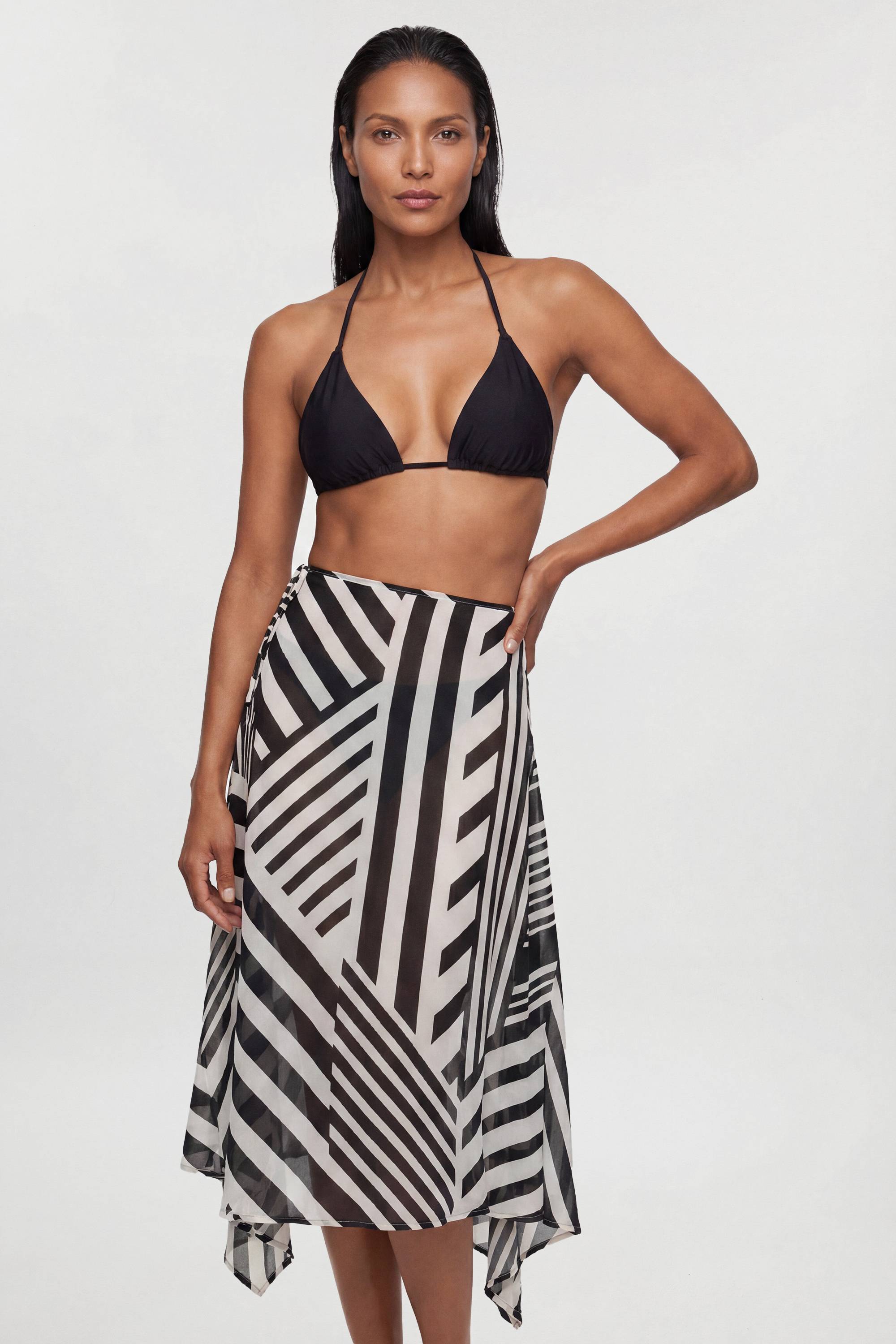 KarenMillen Jupe De Plage En Georgette De Viscose À Rayures Monochromes
