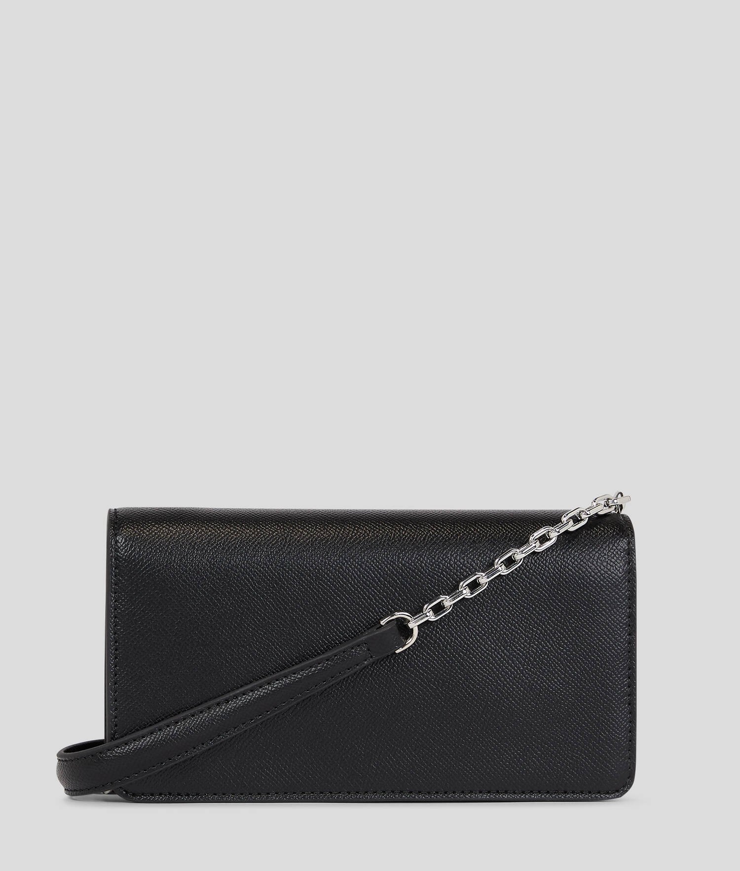 POCHETTE AVEC DÉTAIL EN MÉTAL RUE ST-GUILLAUME