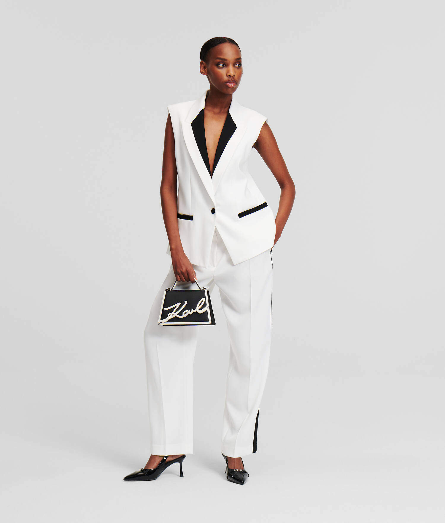 GILET À REVERS CONTRASTANT
