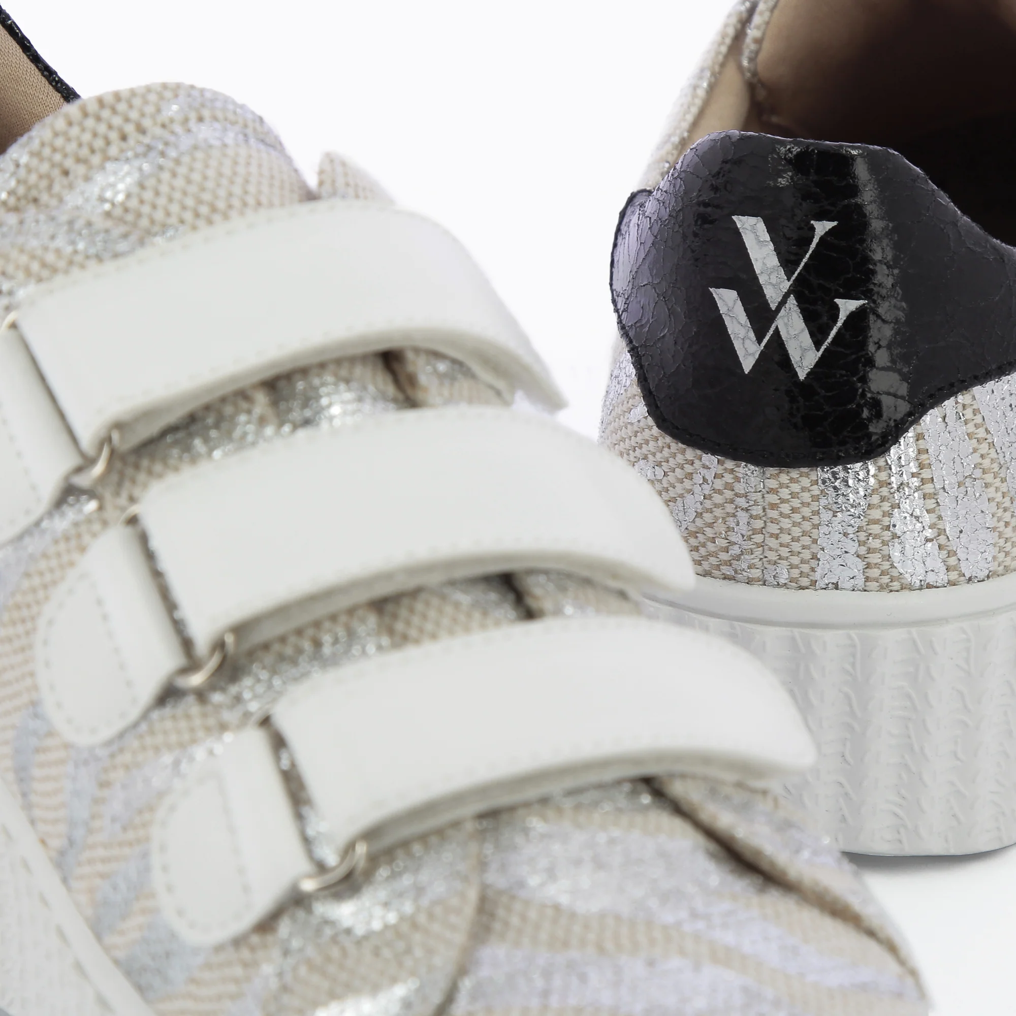 Sneakers-Baskets éclair Lindsey effet toile de jute beige et argent