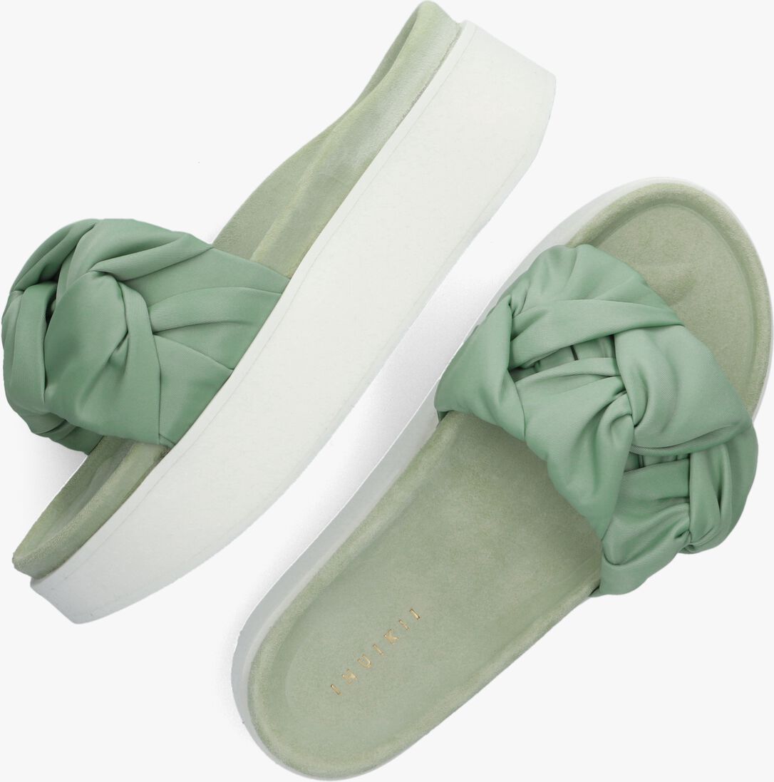 groene inuikii slippers fjord flower platform