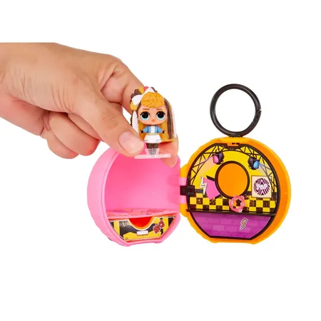 MGA Entertainment L.O.L. Surprise Color Change Surprise, Series 2, with 5+ Surprises, 1 Stück, 12-fach sortiert