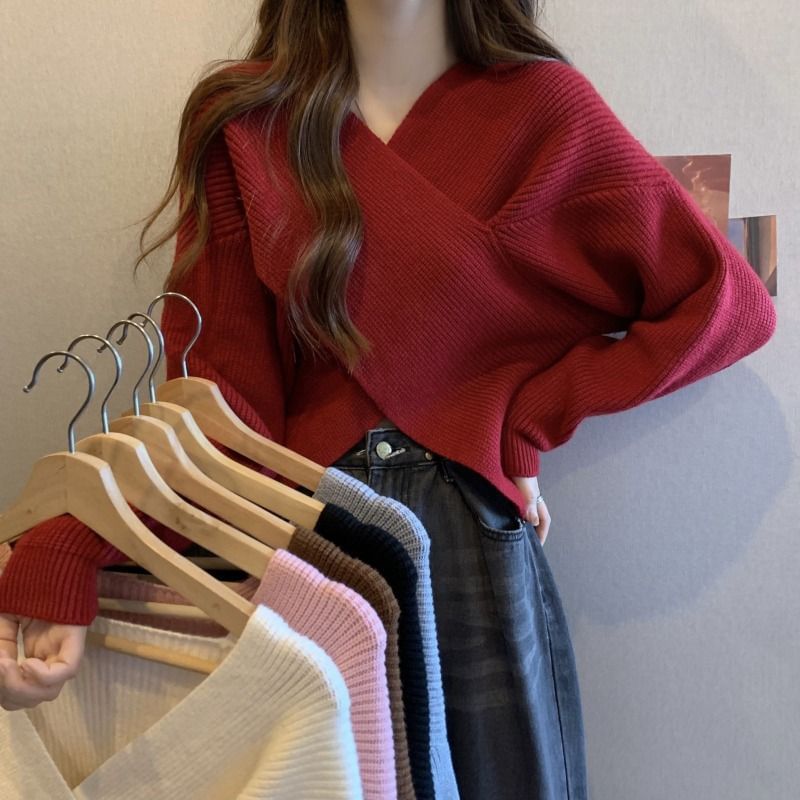 Sisyphi - V-hals effen geribbelde cropped trui