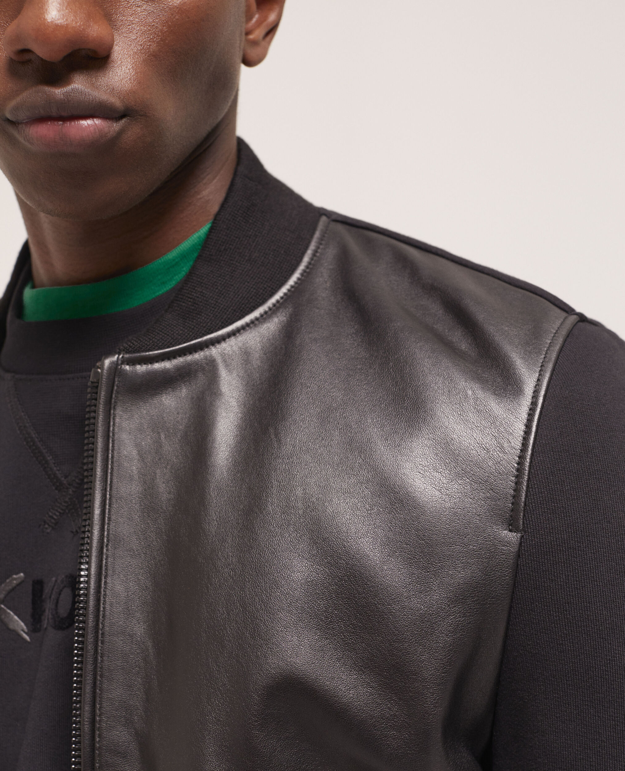 Blouson détails cuir noir