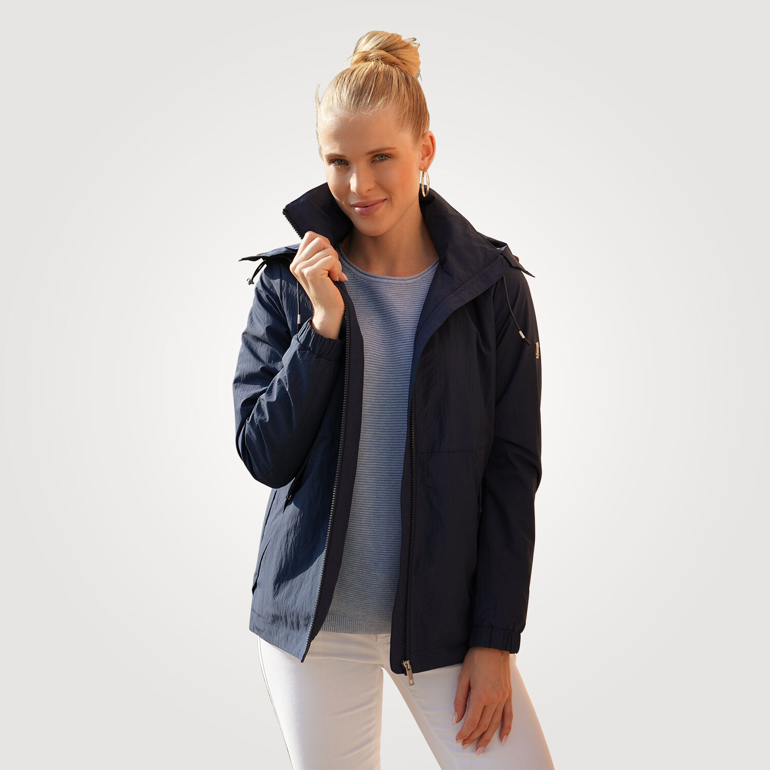 Leichte Damen Jacke