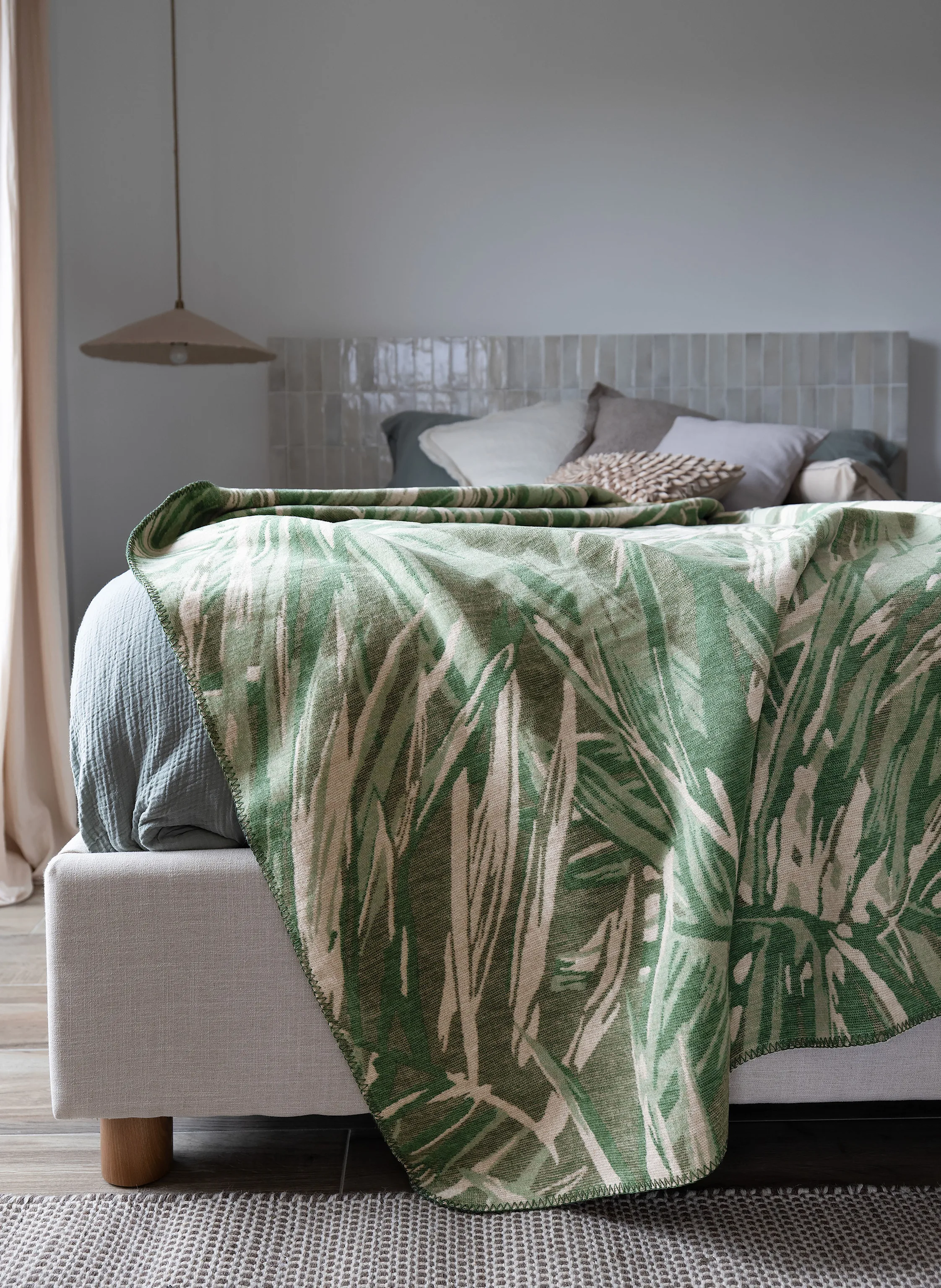 PAD Plaid FROND