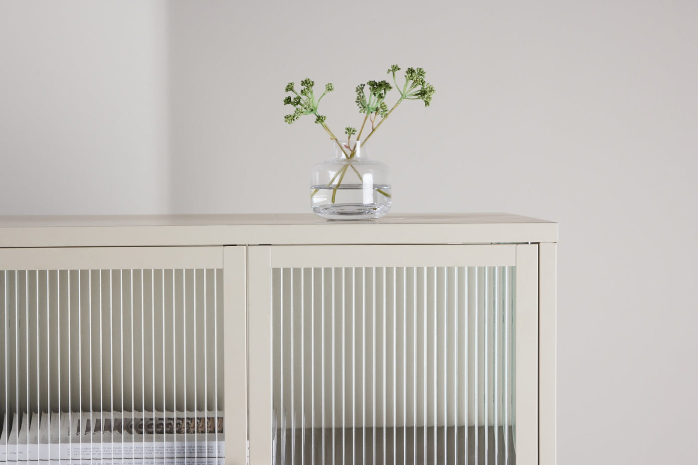FjÃ´rd - Dressoir Beige Metaal|Glas - 70x40x80cm - Garis