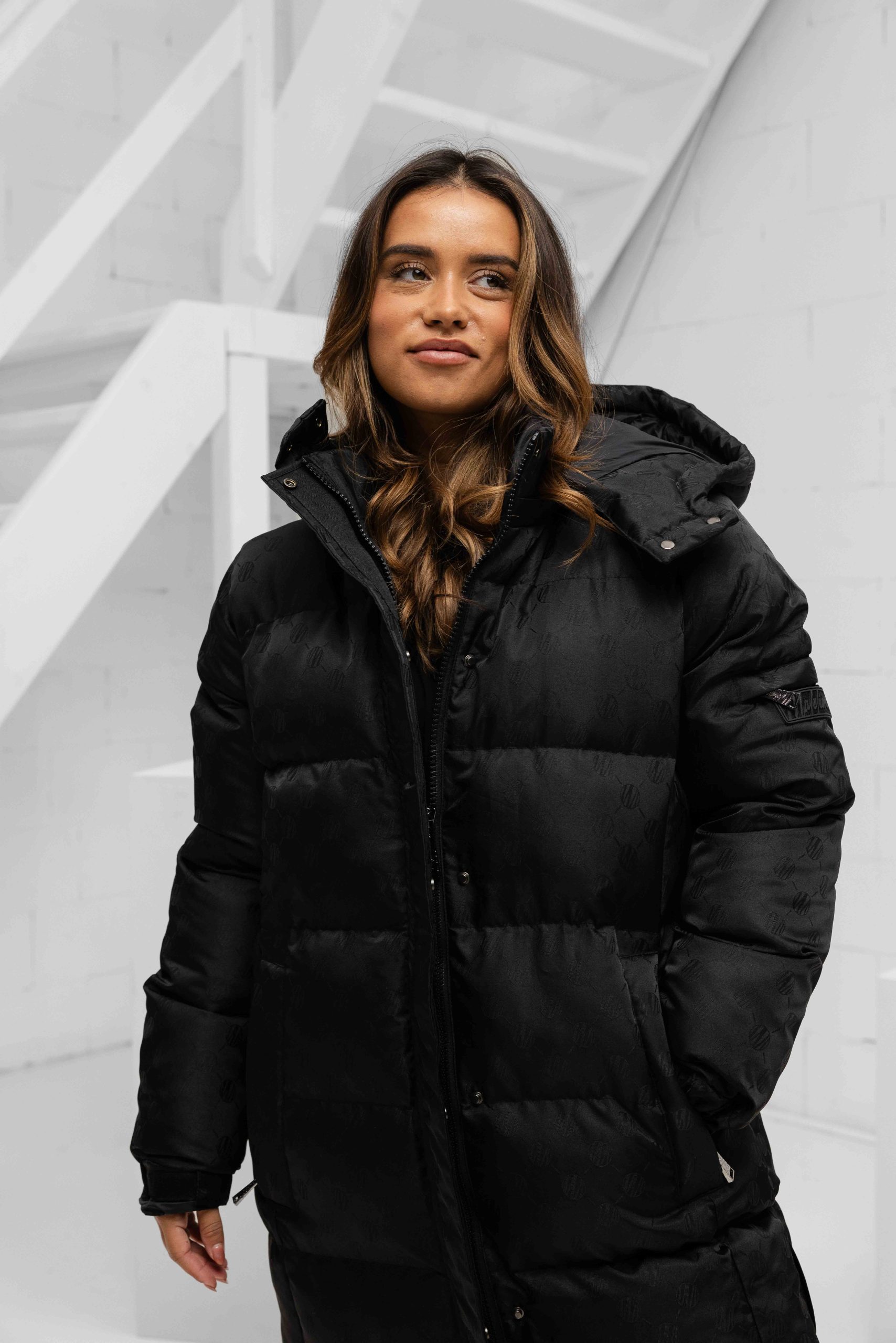 Malelions Monogram Long Puffer Winterjas Dames Zwart