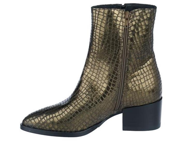 Via Vai 62156 Rose Baker 03-1071 nairobi noce