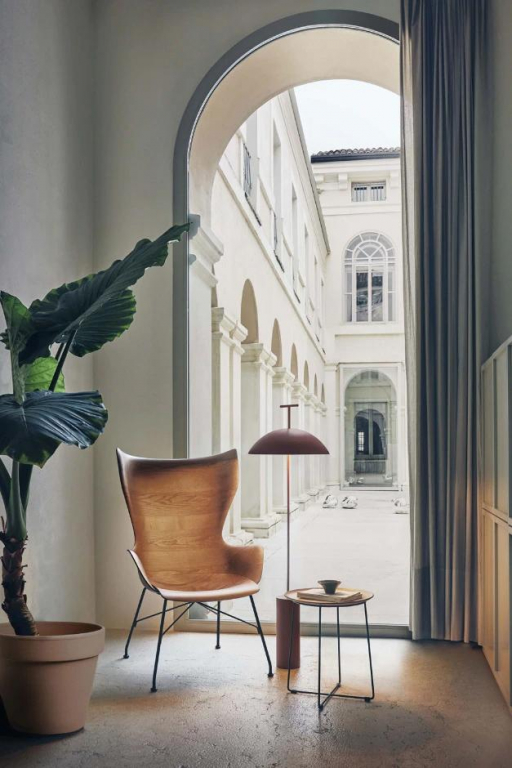 Kartell Geen-A vloerlamp baksteenrood