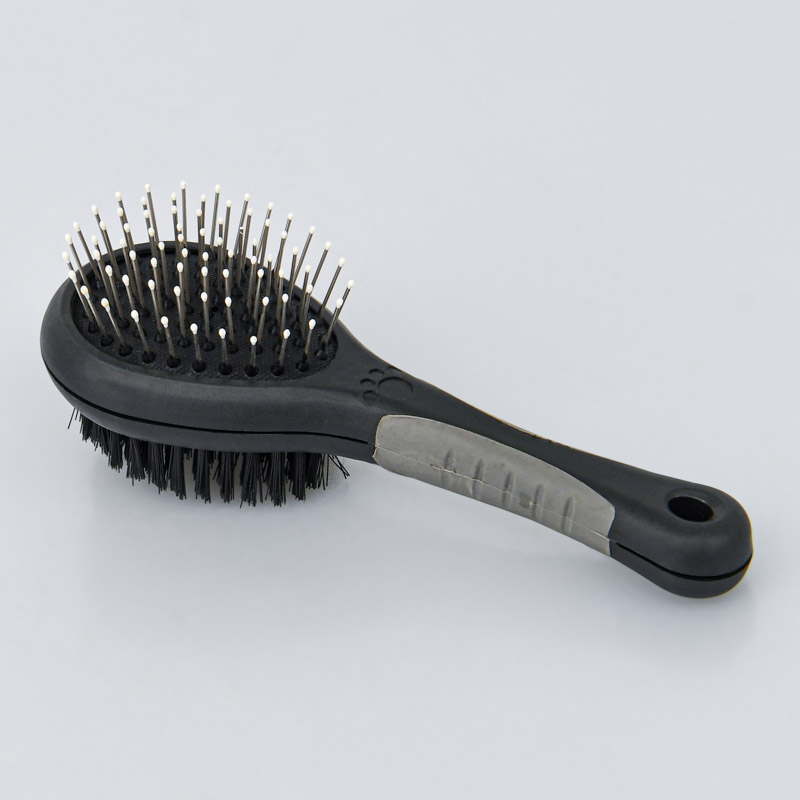 Brosse pour animaux noir