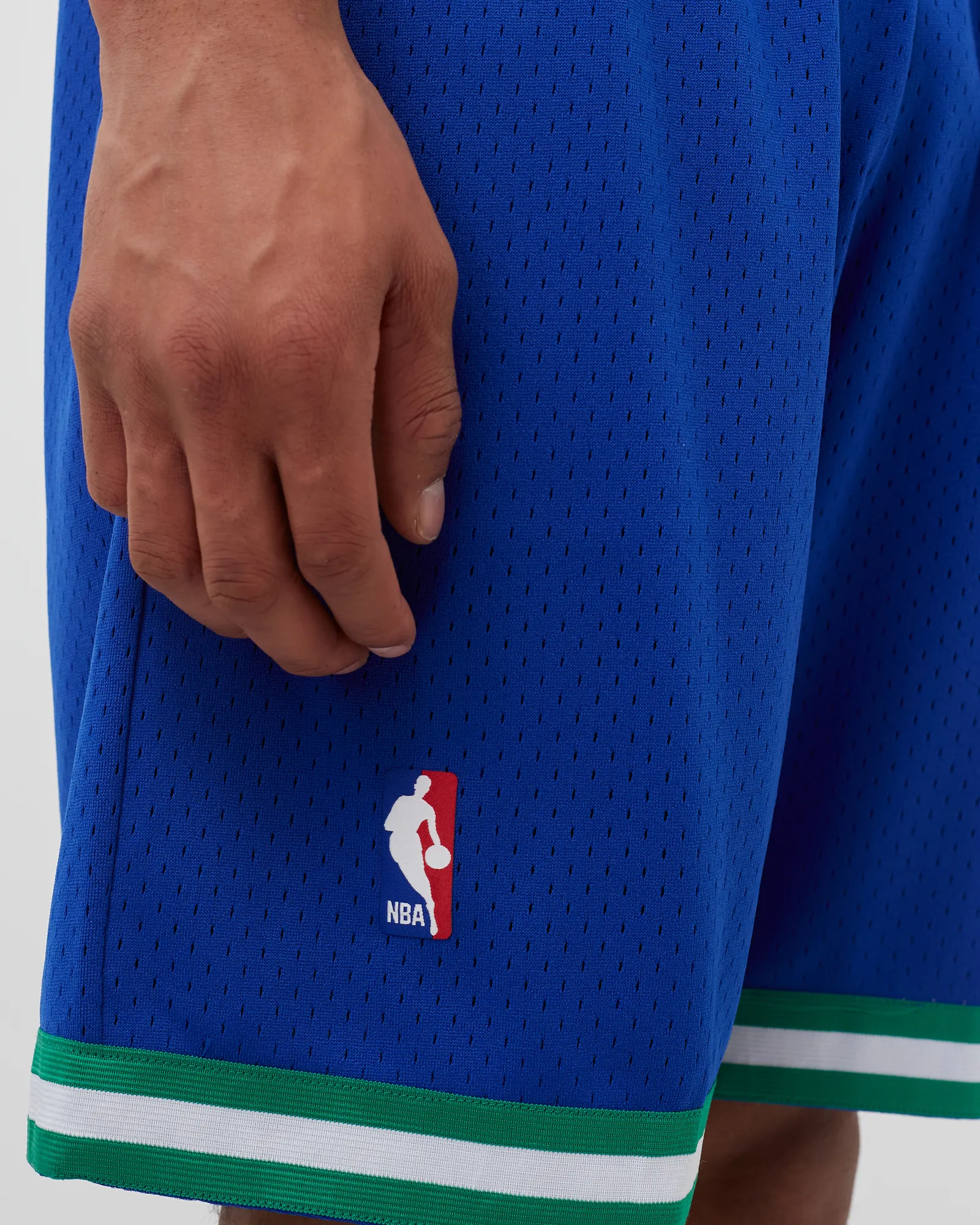 Mitchell & Ness NBA Swingman Shorts Dallas Mavericks Road 1998-99