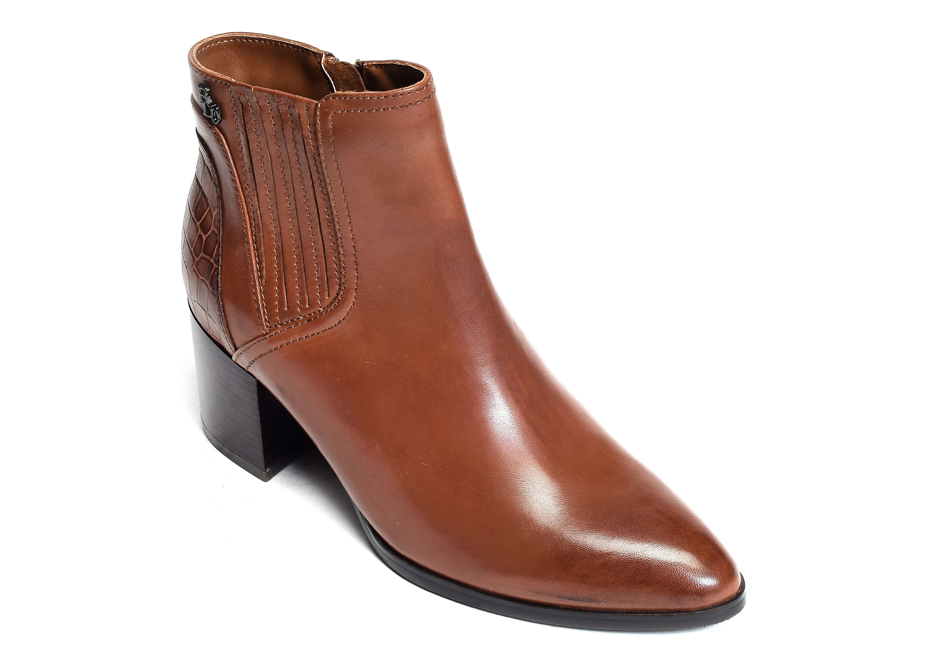 Taylor 15 camel