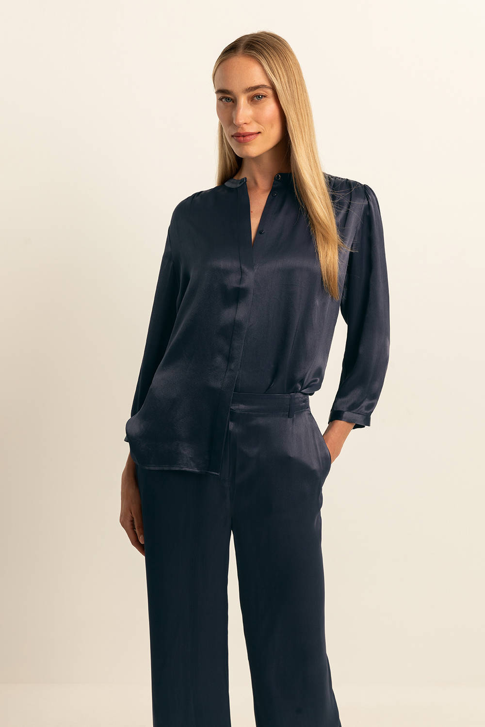 Expresso satijnen blouse donkerblauw