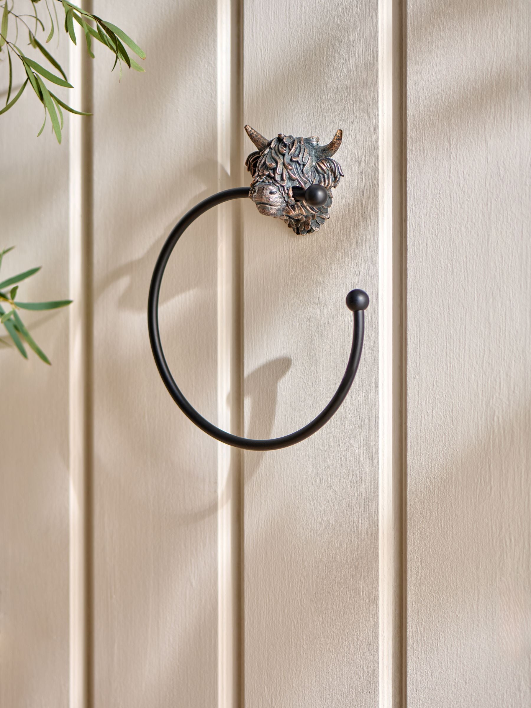Hamish Towel Ring