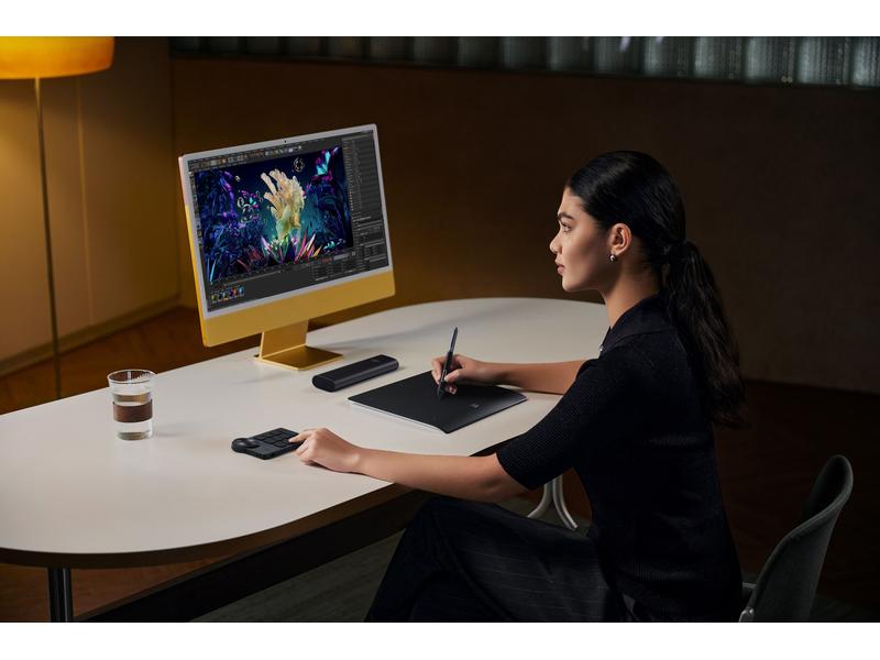 XP-PEN Stifttablet Deco Pro MW Gen 2 Präzises Stifttablet mit 16K Druckstufen inkl. Fernbedienung ACK05