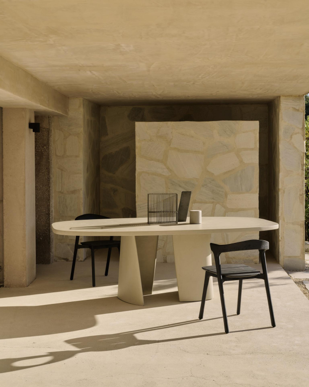 Ethnicraft Canyon tuintafel 230x115
