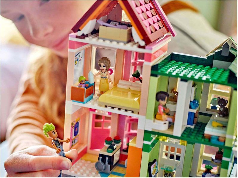 LEGO - Friends Heartlake City Appartementen En Winkels - Bouwset - Multikleur - 42670