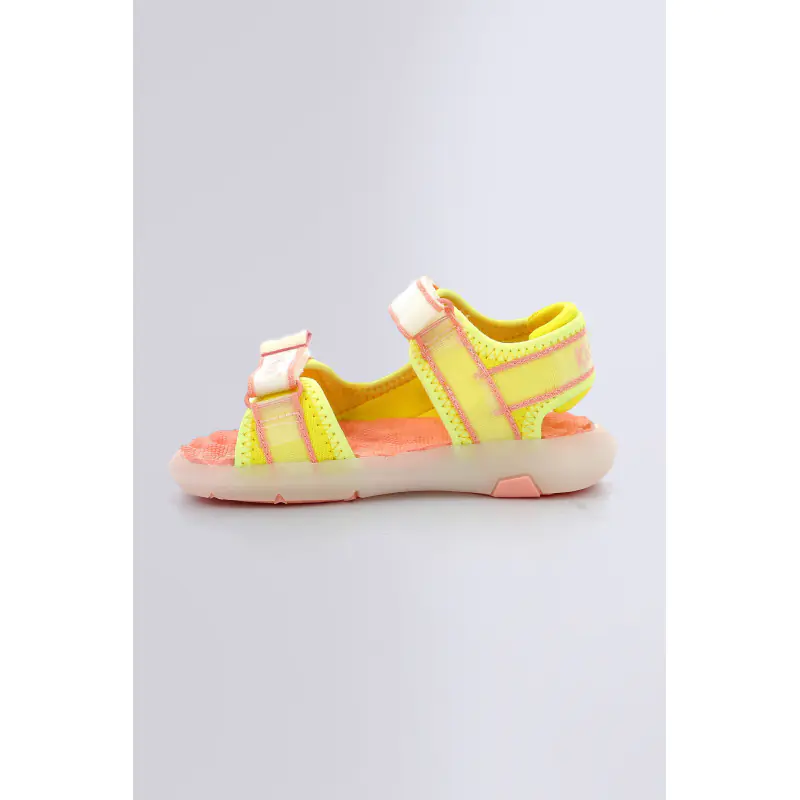 Kickjune Rose jaune SANDALES Synthétique Mixte