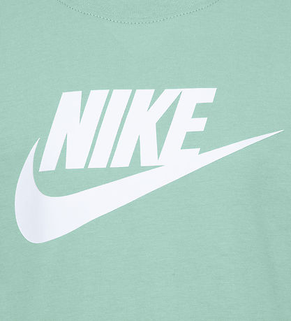 Nike Shorts Set - T-Shirt/Shorts - Steam