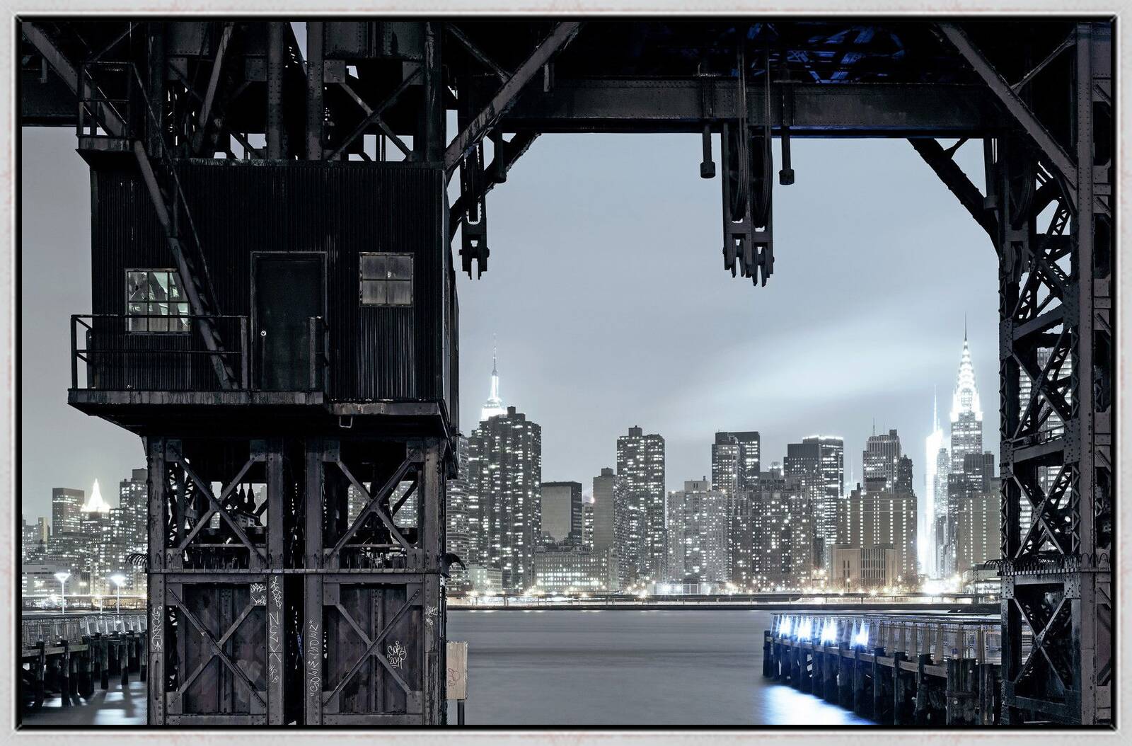 East River II by Horst & Daniel Zielske - Limited Edition. Edition of: 150. Signed.